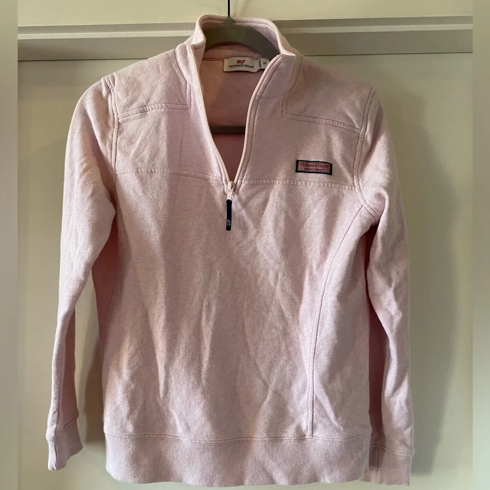 Size X-Small, Vineyard Vines Classic Shep Sweatshirt - Light Pink - Picture 1 of 4